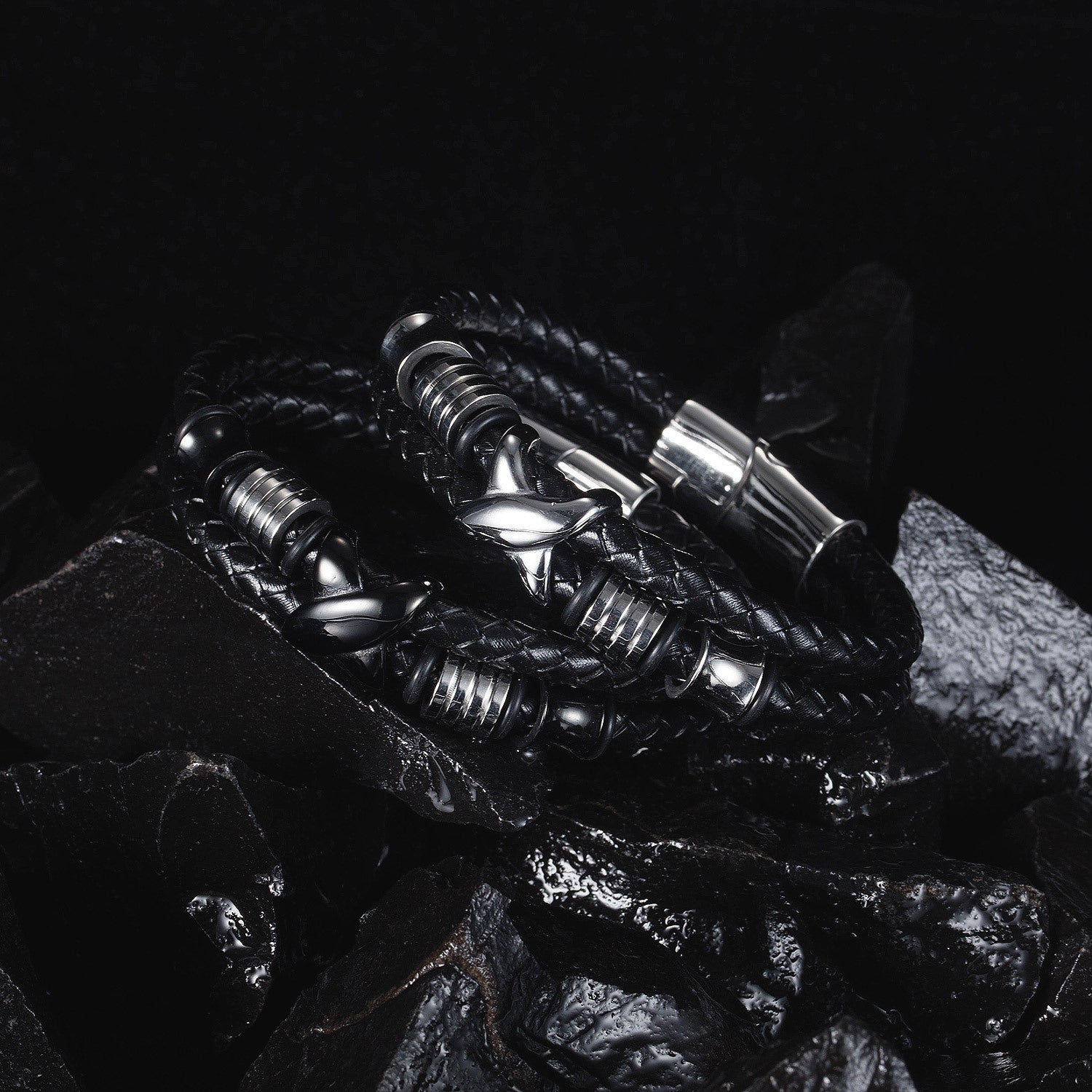 Pulseira de Couro e Aço Inoxidável