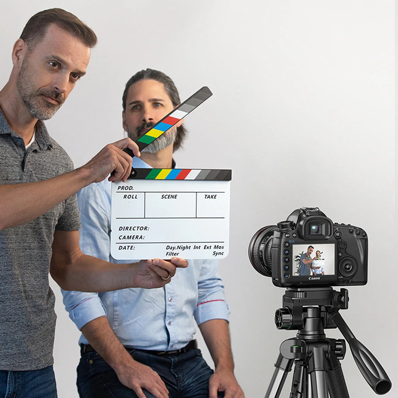 Tripé Profissional Ugreen LP661 para Smartphones e Câmaras - Preto e Cinza