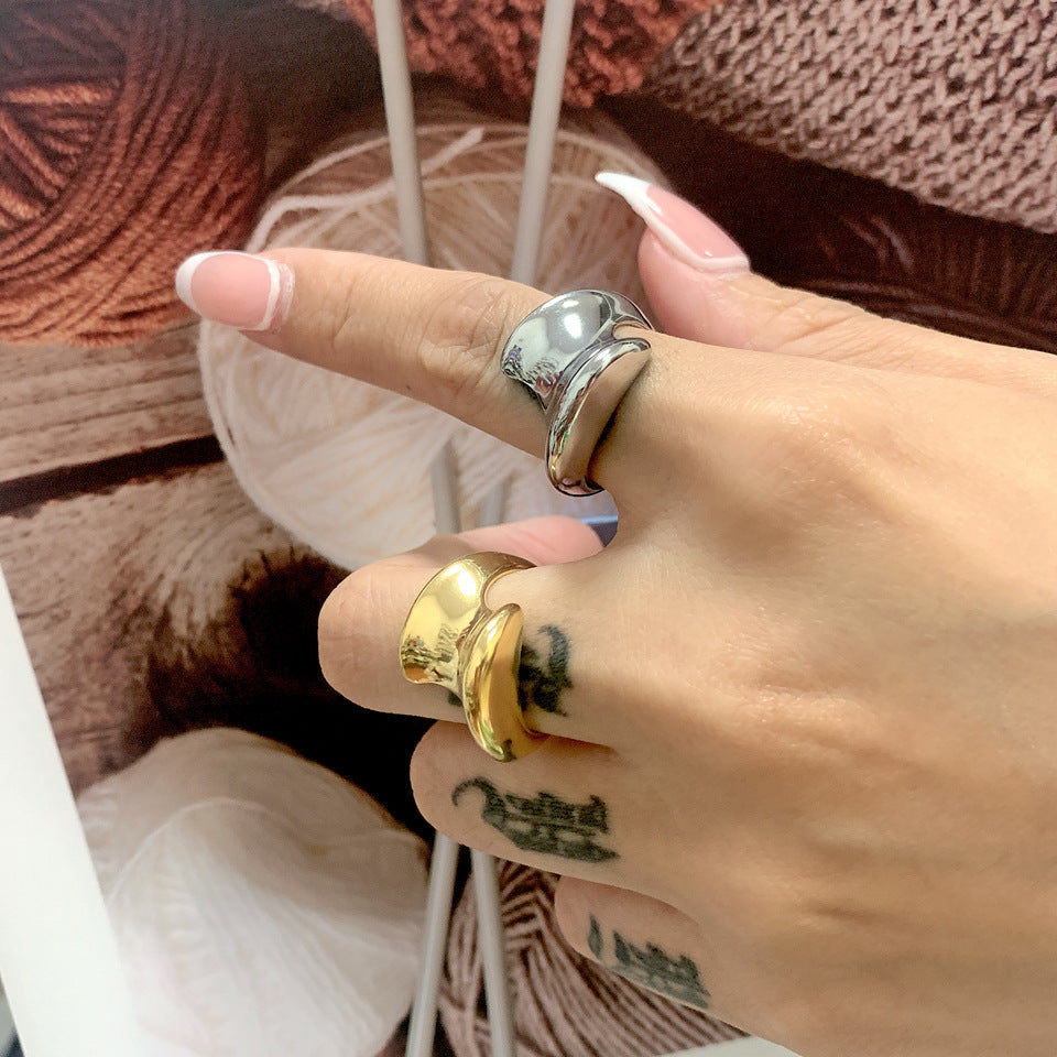 Anel Minimalista em Aço Titânio