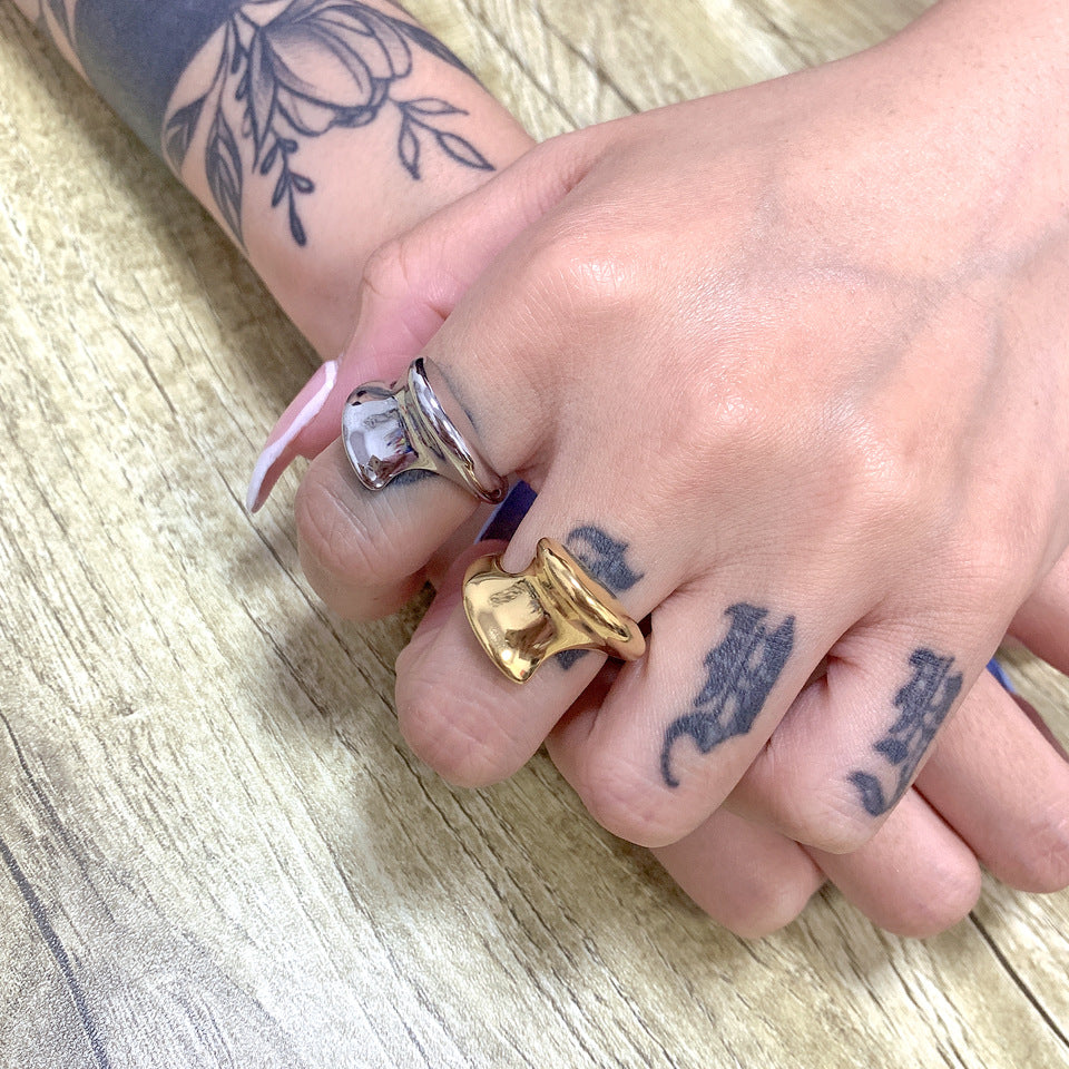 Anel Minimalista em Aço Titânio