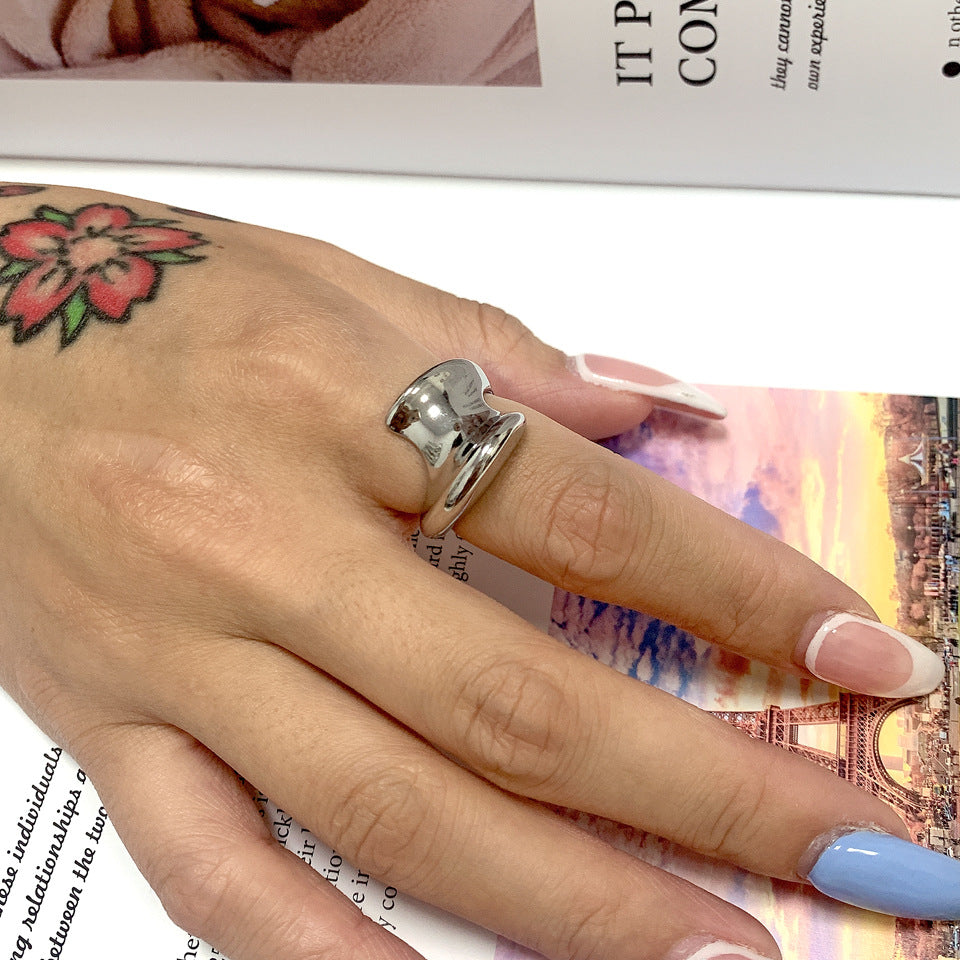 Anel Minimalista em Aço Titânio