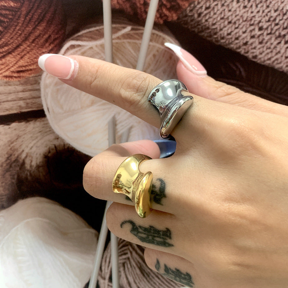 Anel Minimalista em Aço Titânio