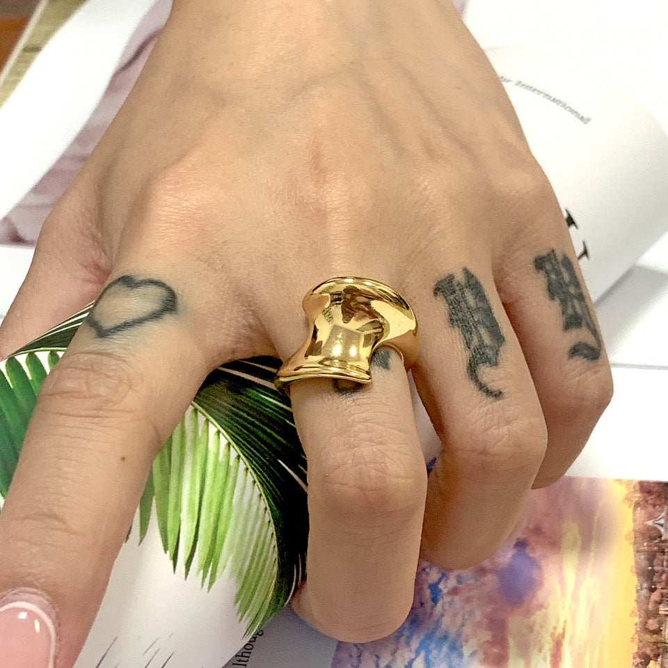 Anel Minimalista em Aço Titânio