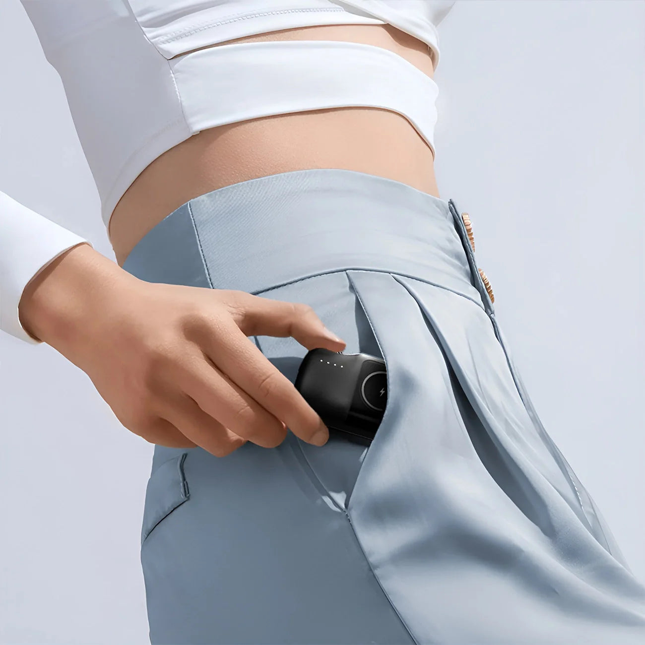 Mini Power Bank Wozinsky WF16-YCS Preta / 5000mAh / 15W / USB-C / com Cabo USB-C Integrado e Carregador para Apple Watch