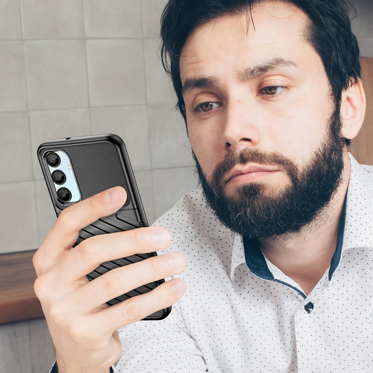 Capa Thunder Case Preta para Samsung Galaxy A26