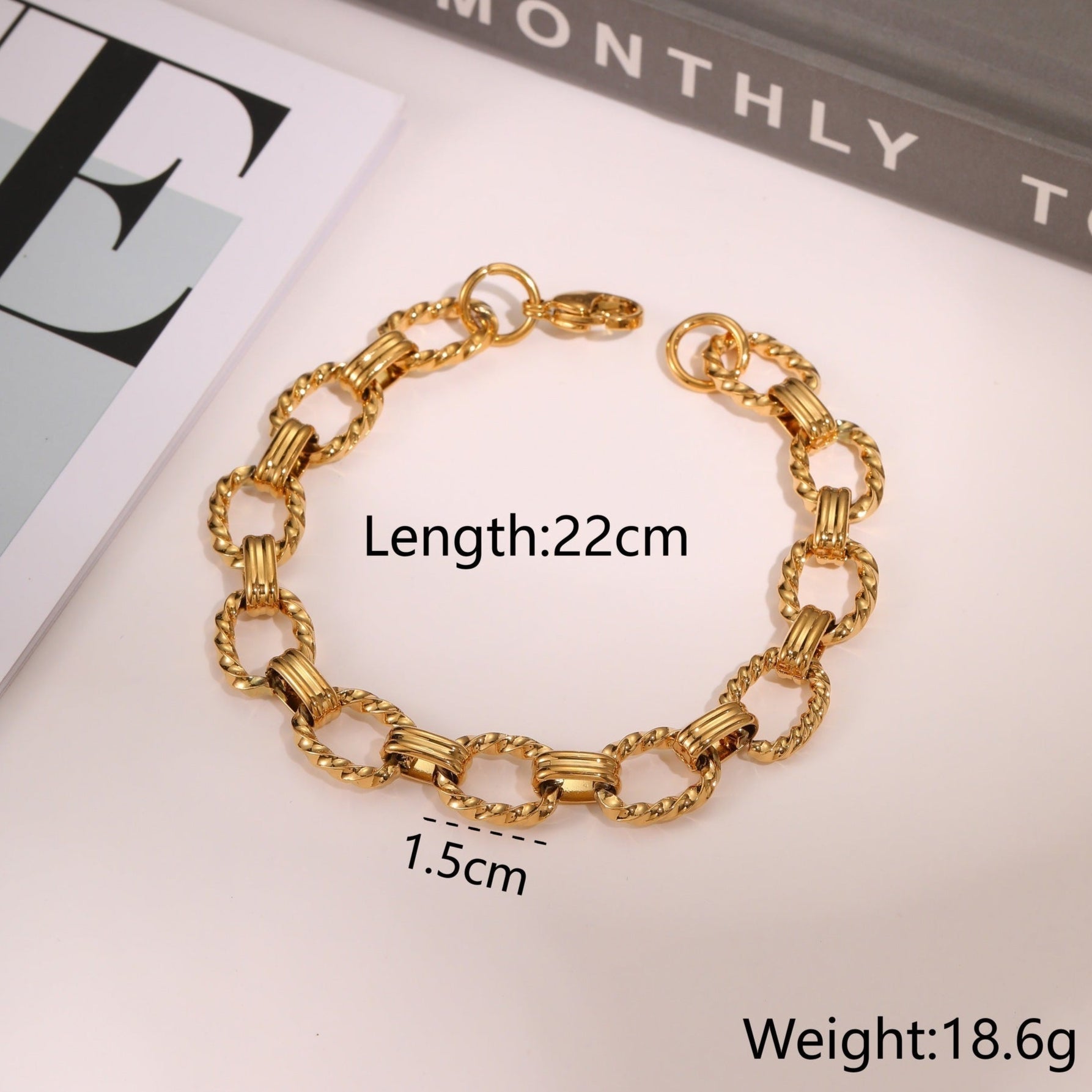 Twisted Link Bracelet in Stainless Steel