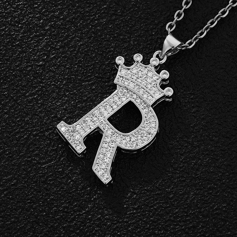 Colar Letra com Zircônia Cúbica