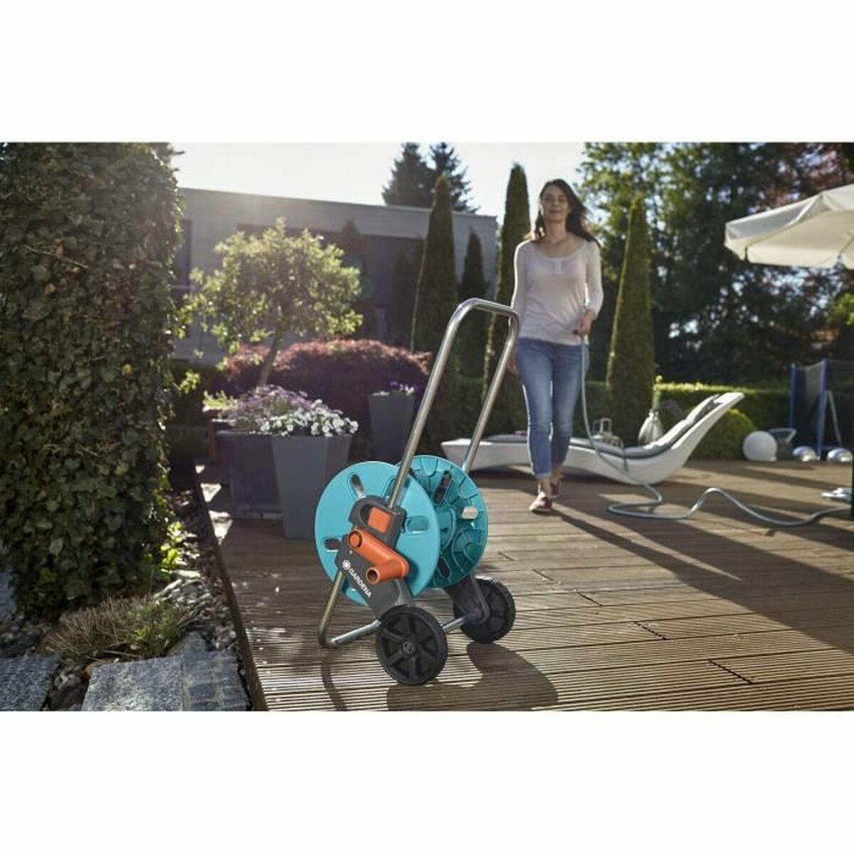 Carro Porta-mangueira Gardena AquaRoll S