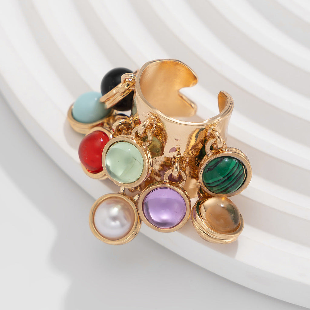 Anillo de borla con piedra natural