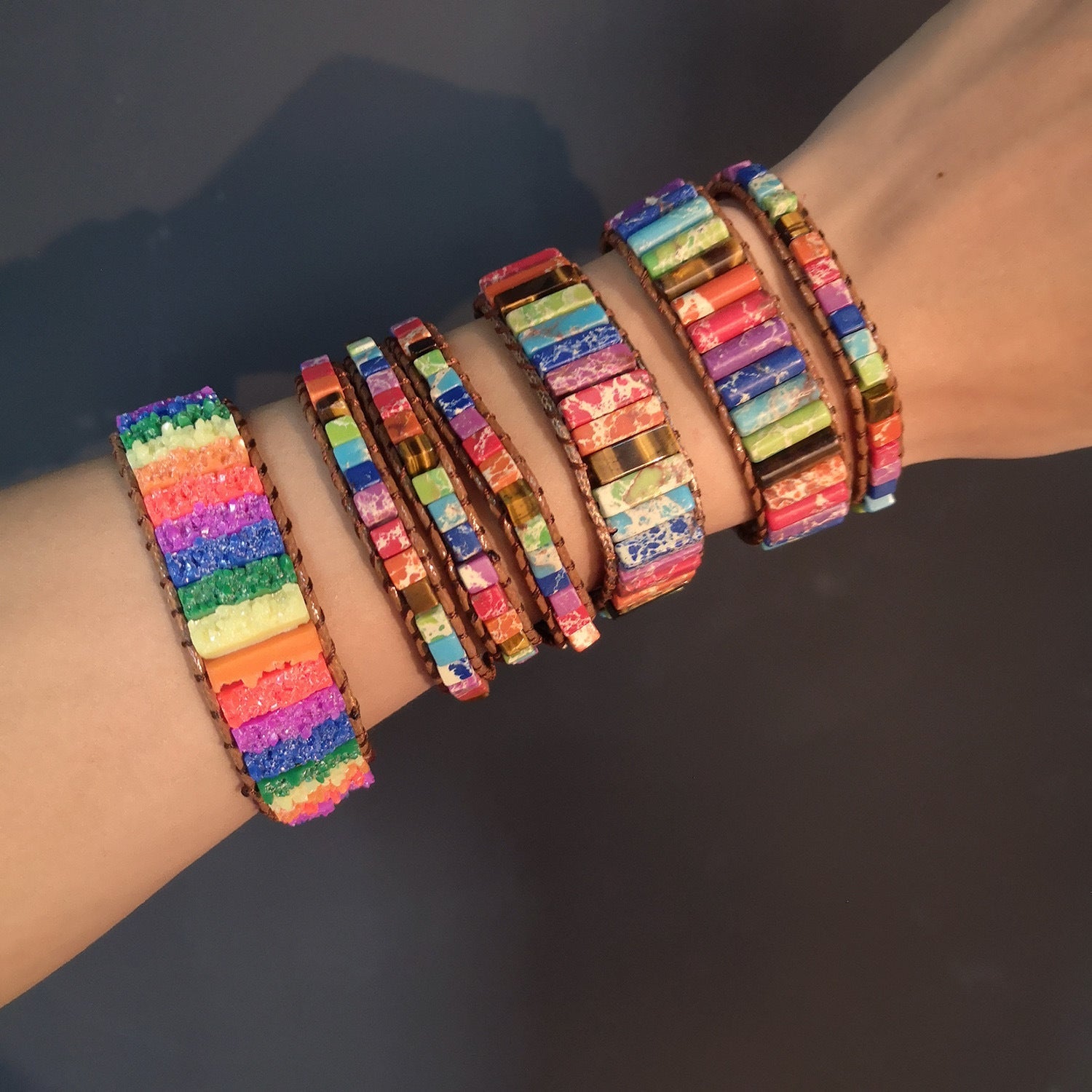 Pulseira Boêmia de Couro e Pedra Natural