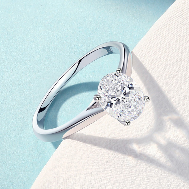 Anel com Zircónia Oval