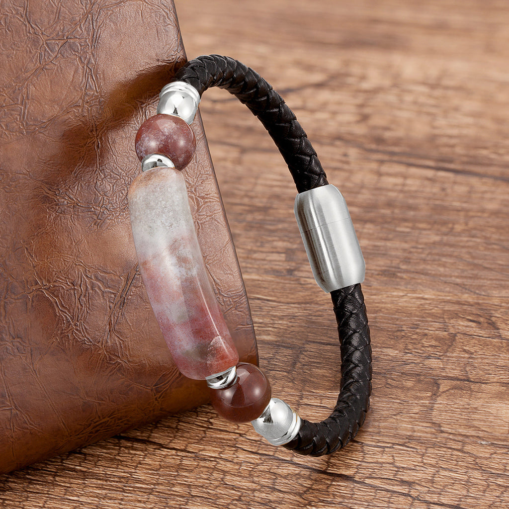 Leather bracelet with natural stone.