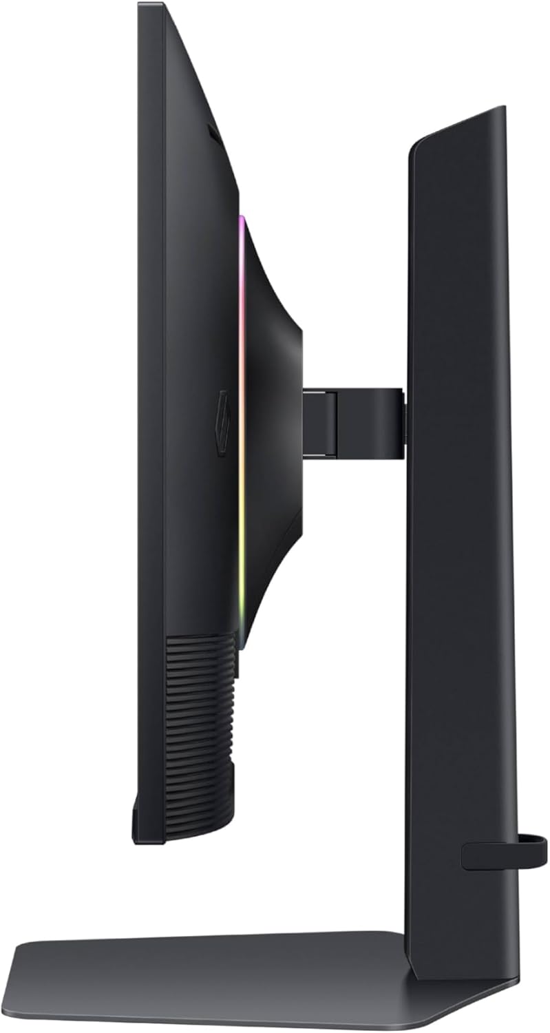 Samsung 27” Odyssey G7 (G70D) 4K UHD IPS 144Hz 1ms(GtG) Smart Gaming Monitor, G-Sync Compatible, AMD Freesync Premium, Vivid Colors, Adjustable Stand, Black Equalizer, LS27DG702ENXZA