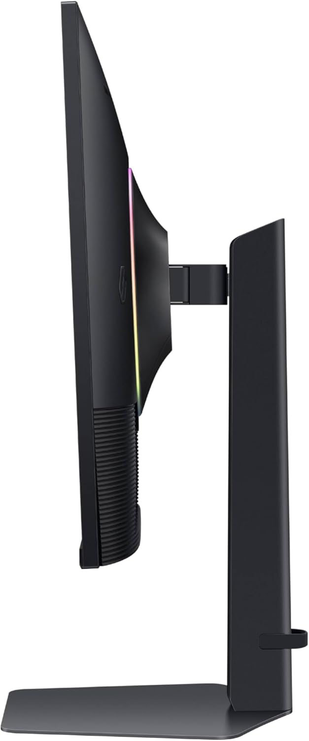 Samsung 32” Odyssey G7 (G70D) 4K UHD IPS 144Hz 1ms(GtG) Smart Gaming Monitor, G-Sync Compatible, AMD Freesync Premium, Vivid Colors, Adjustable Stand, Black Equalizer, LS32DG702ENXZA