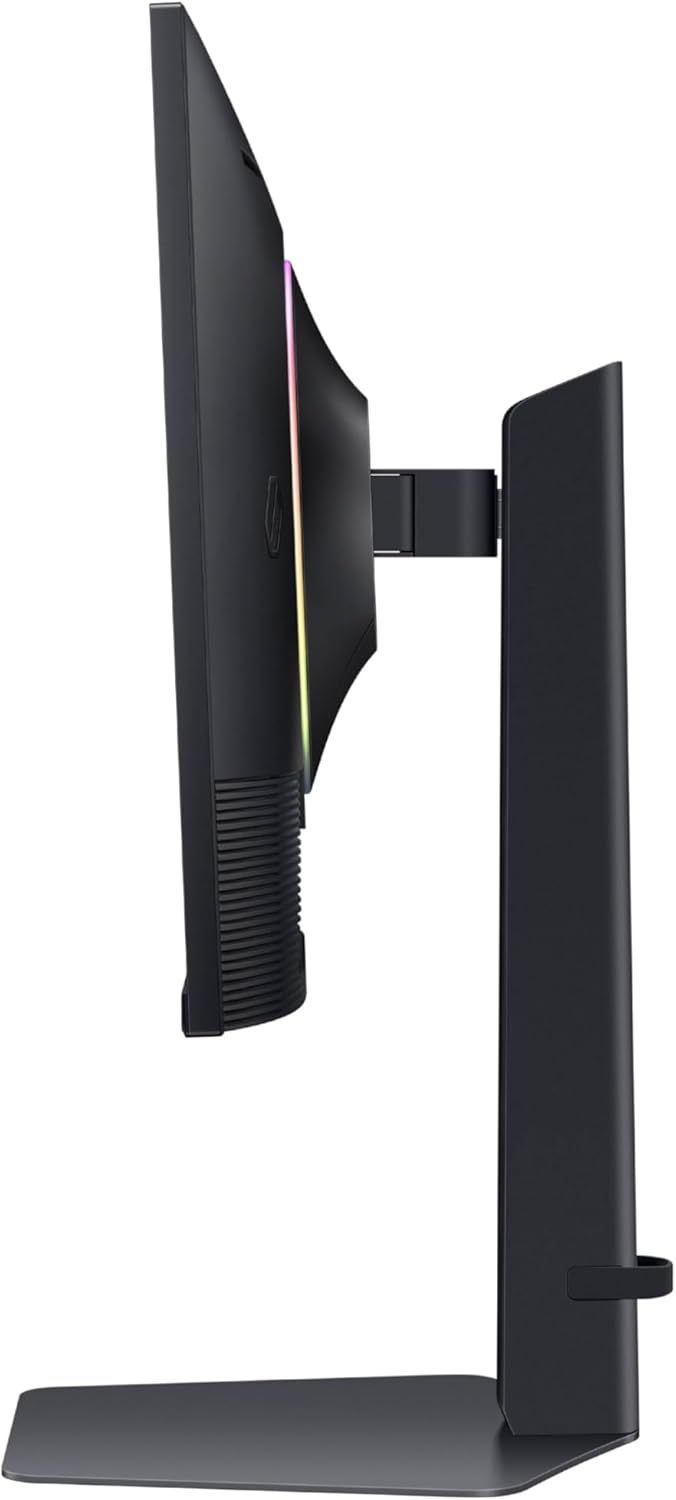 Samsung 27” Odyssey G7 (G70D) 4K UHD IPS 144Hz 1ms(GtG) Smart Gaming Monitor, G-Sync Compatible, AMD Freesync Premium, Vivid Colors, Adjustable Stand, Black Equalizer, LS27DG702ENXZA