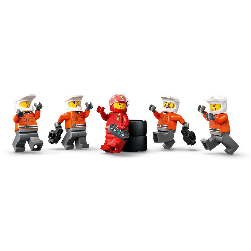 LEGO City: Equipo de Boxeo F1® y Boxeo con Ferrari | A partir de 6 años | 322 piezas | Artículo 60443