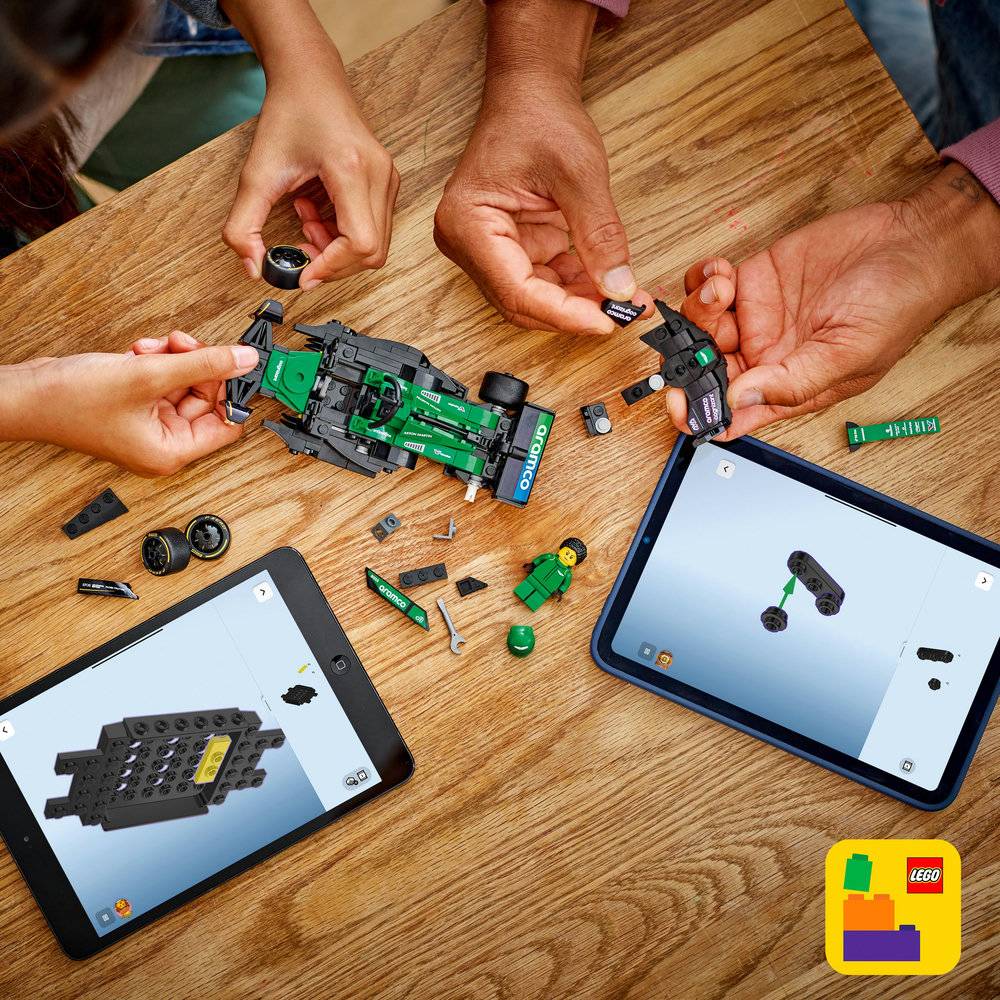 LEGO Speed ​​Champions: Aston Martin Aramco F1® AMR24 Race Car | Ages 10+ | 269 Pieces | Item 77245