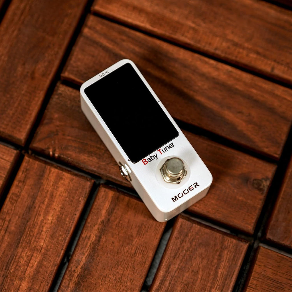 MOOER Tuner Pedal, Baby Tuner Guitar Pedal Mute Function Micro Tuner Tuning Pedal for Electric Instruments Electro-Acoustic Instruments