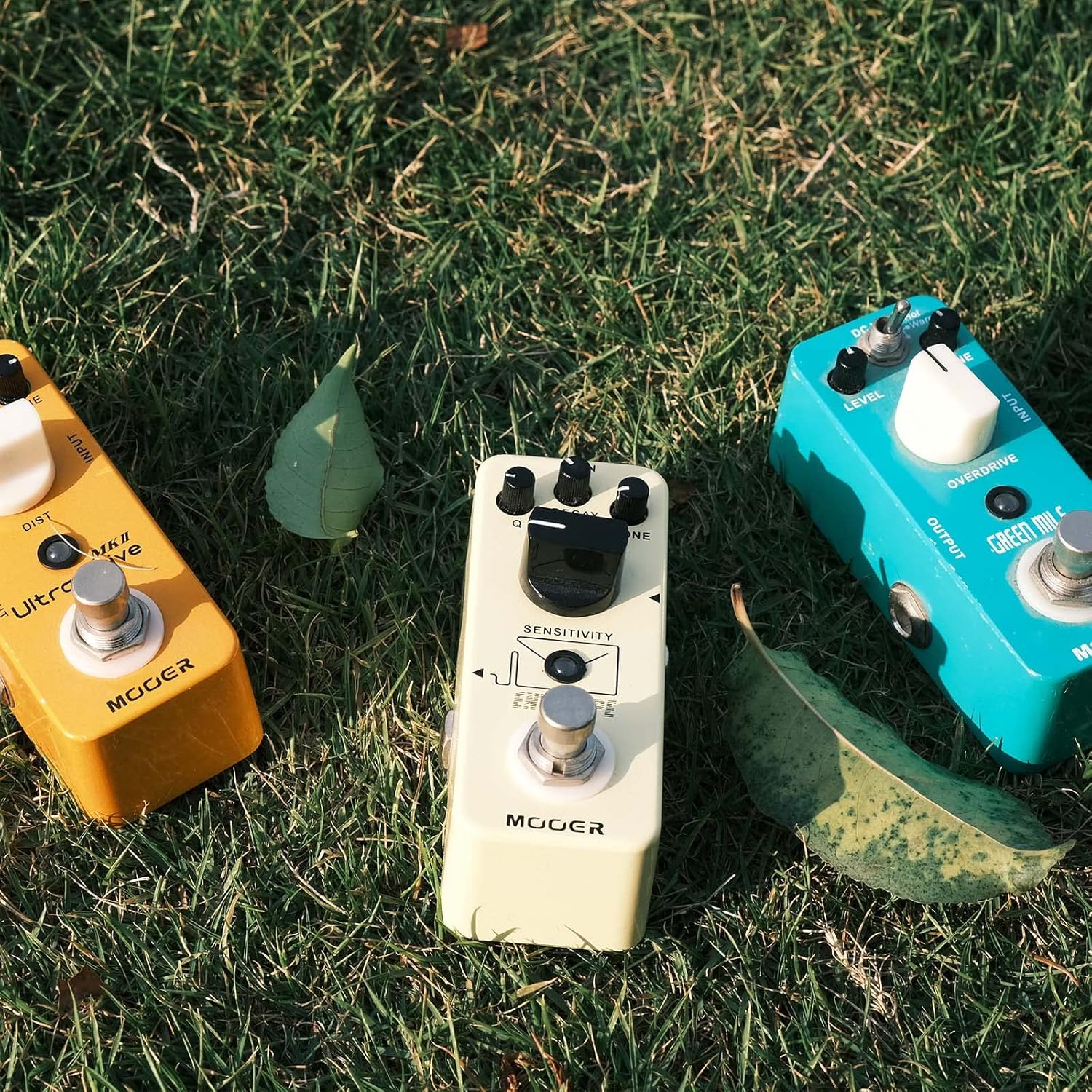 MOOER - Analog envelope filter, dynamic automatic Wah pedal, exaggerated funk, subtle and sensual, static frequency filter effects for guitar and bass.