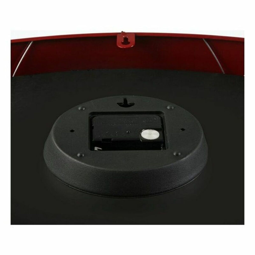 Versa Metal Wall Clock (6 x 33 x 40 cm)