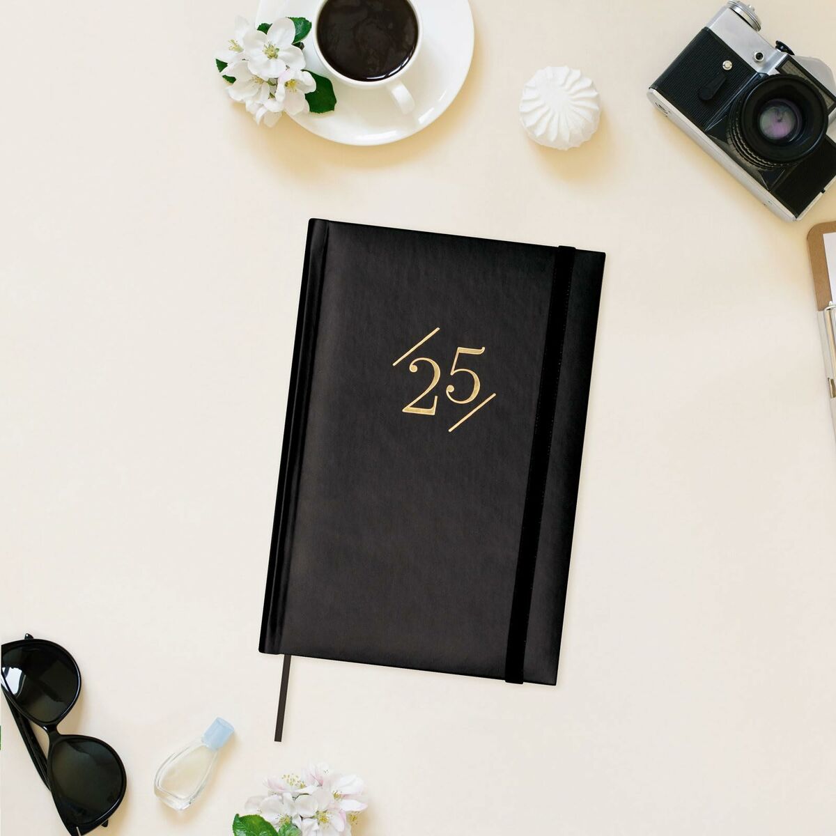 Agenda Finocam DYNAMIC LONDON Y10 Preto A5 14 x 20,4 cm 2025