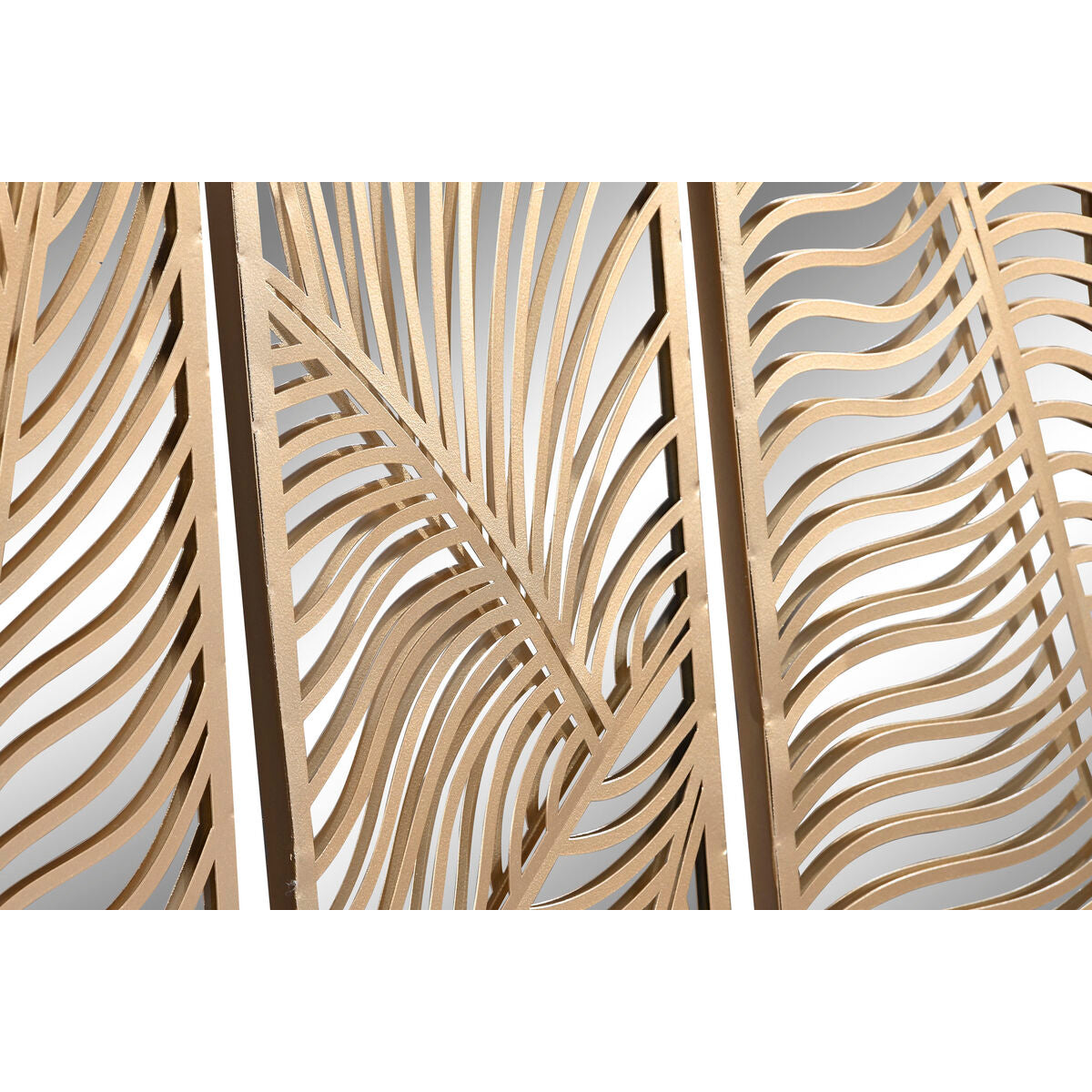 ESPRIT Home Wall Decor, Gold Plant Leaf, 72 x 1.5 x 68 cm