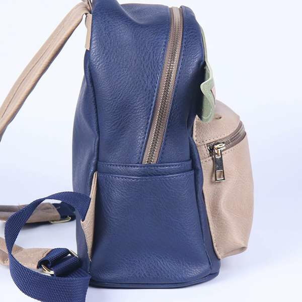 The Mandalorian Casual Backpack (22 x 22.5 x 11.4 cm)