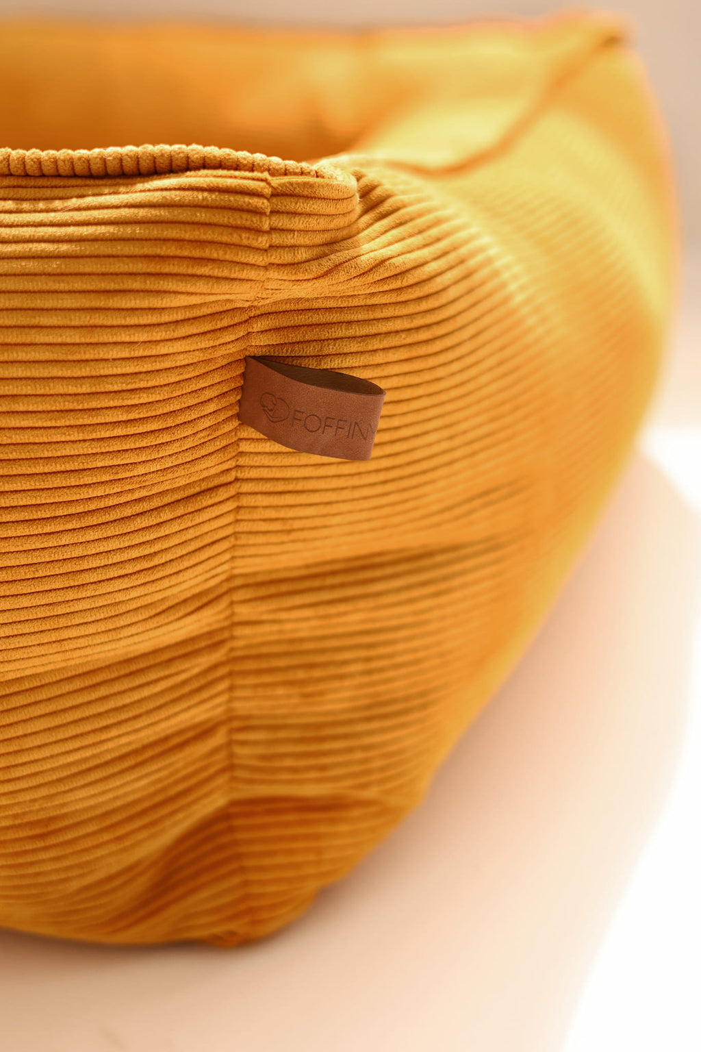 Zipped Couch Dog Bed CORY by FOFFINY