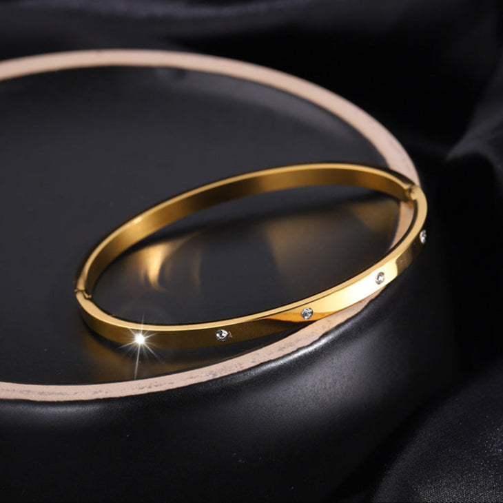 Pulseira Minimalista em Aço Titânio