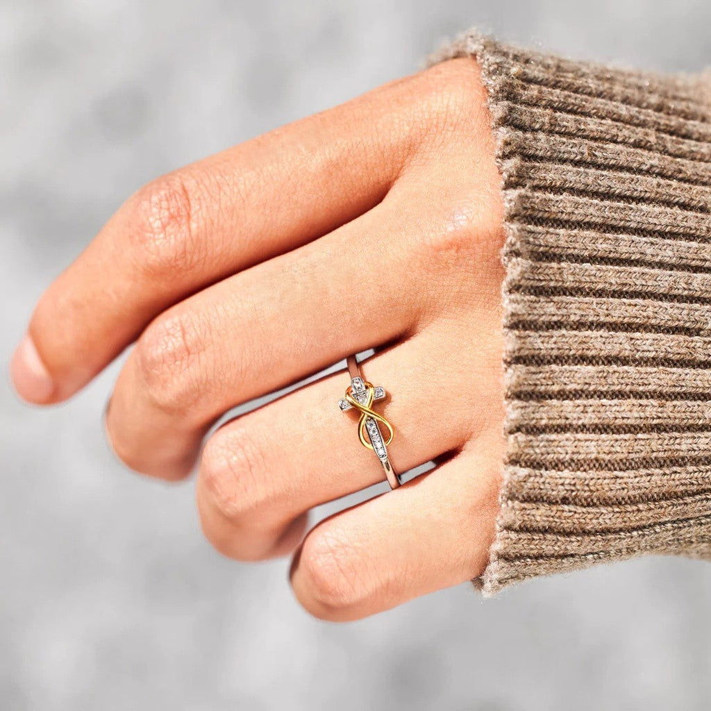 Anel Cruz com Infinito