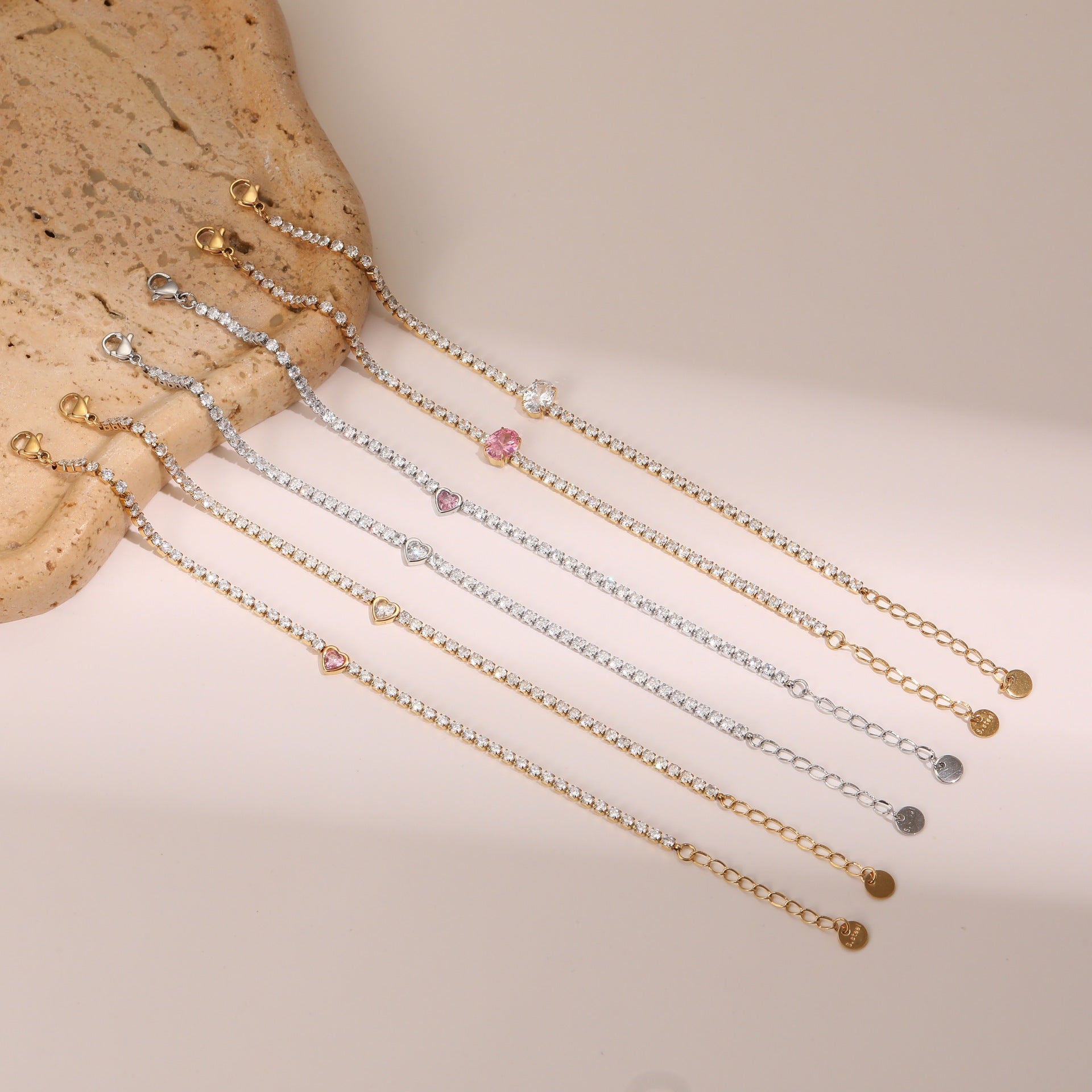 Pulsera de corazón de cristal