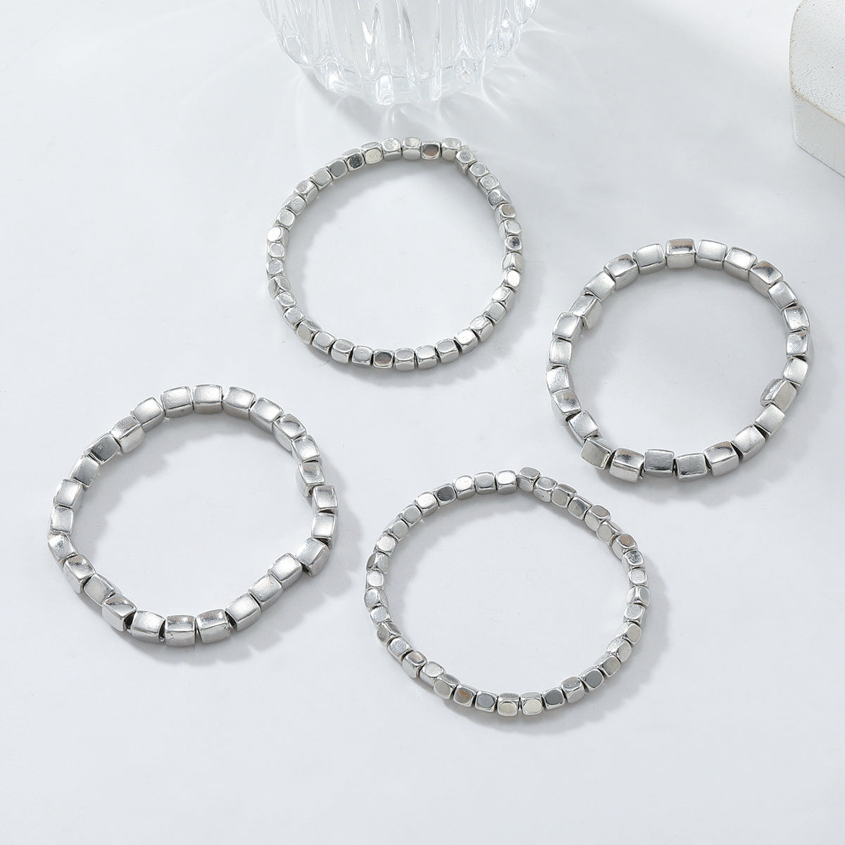 Conjunto de 4 Pulseiras Minimalistas