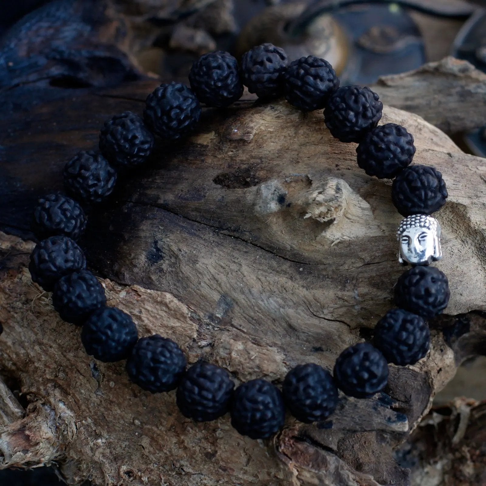 Pulseira de Rudraksha - Preto com caixa