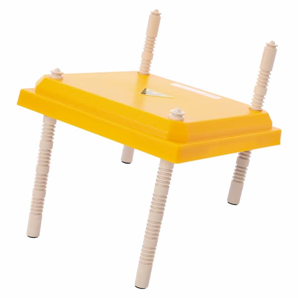 Adjustable Radiant Heat Brooder Plate for Chicks, Ducks & Small Birds – Safe, Low-Watt Winter Heating (10x10 inch, 15W)