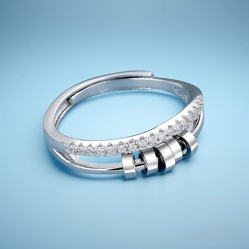 Rotating Ring with Cubic Zirconia
