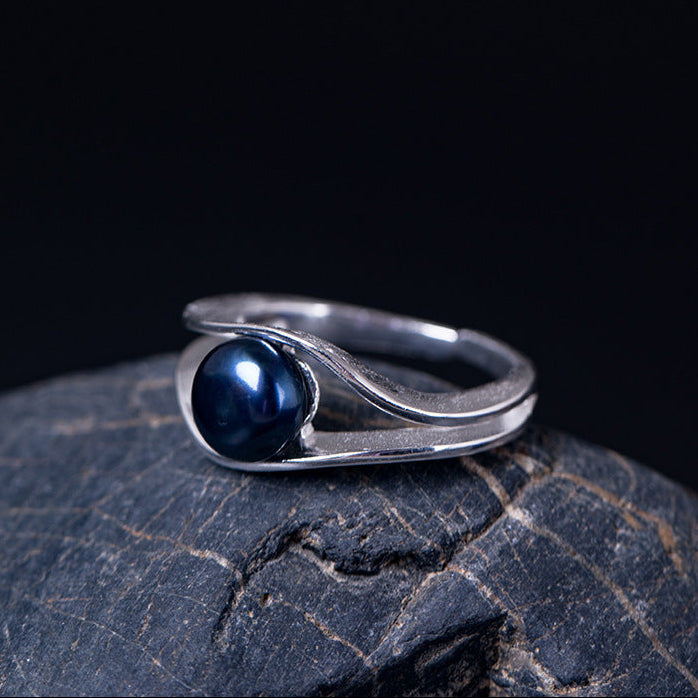 Simple Ring with Pearl