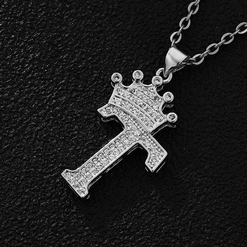 Colar Letra com Zircônia Cúbica