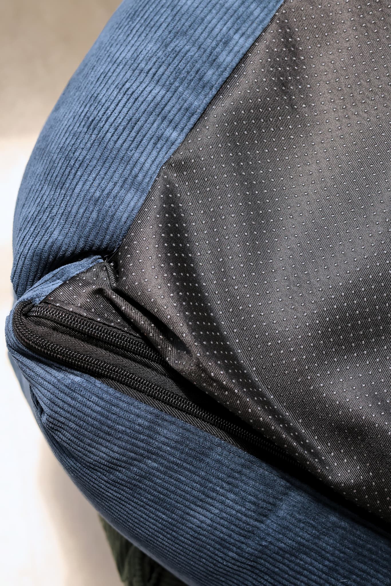 Sofa dog bed CORY by FOFFINY