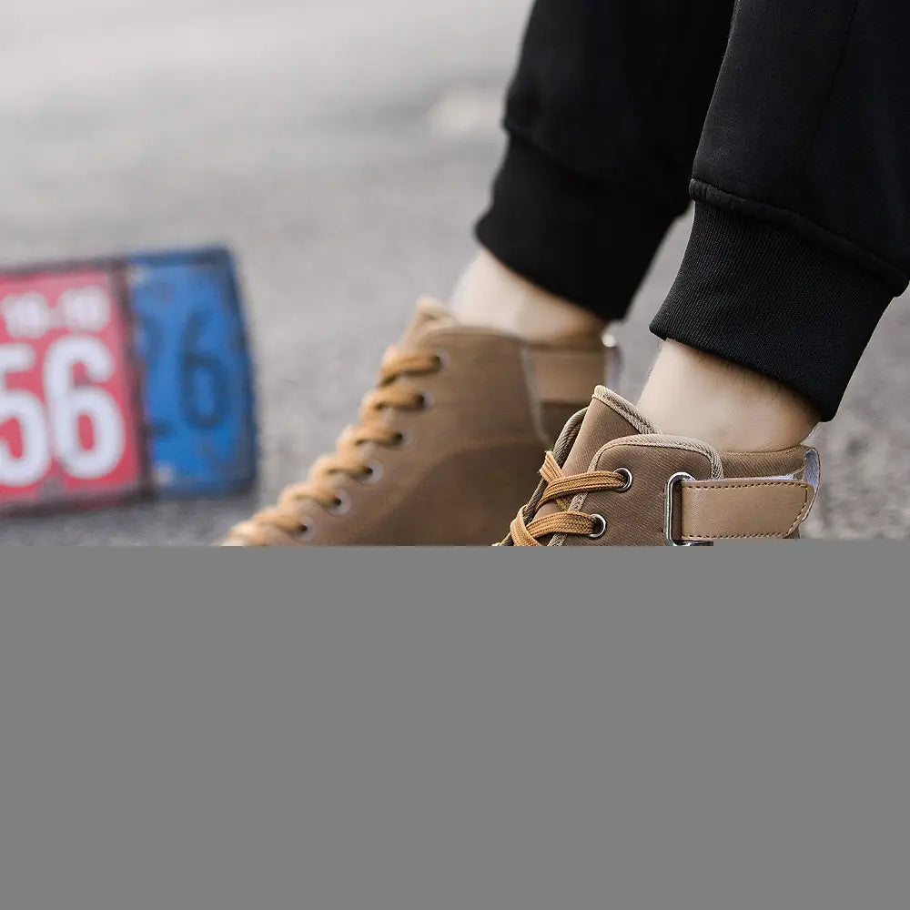 High-Top Sports Style Men's Sneakers